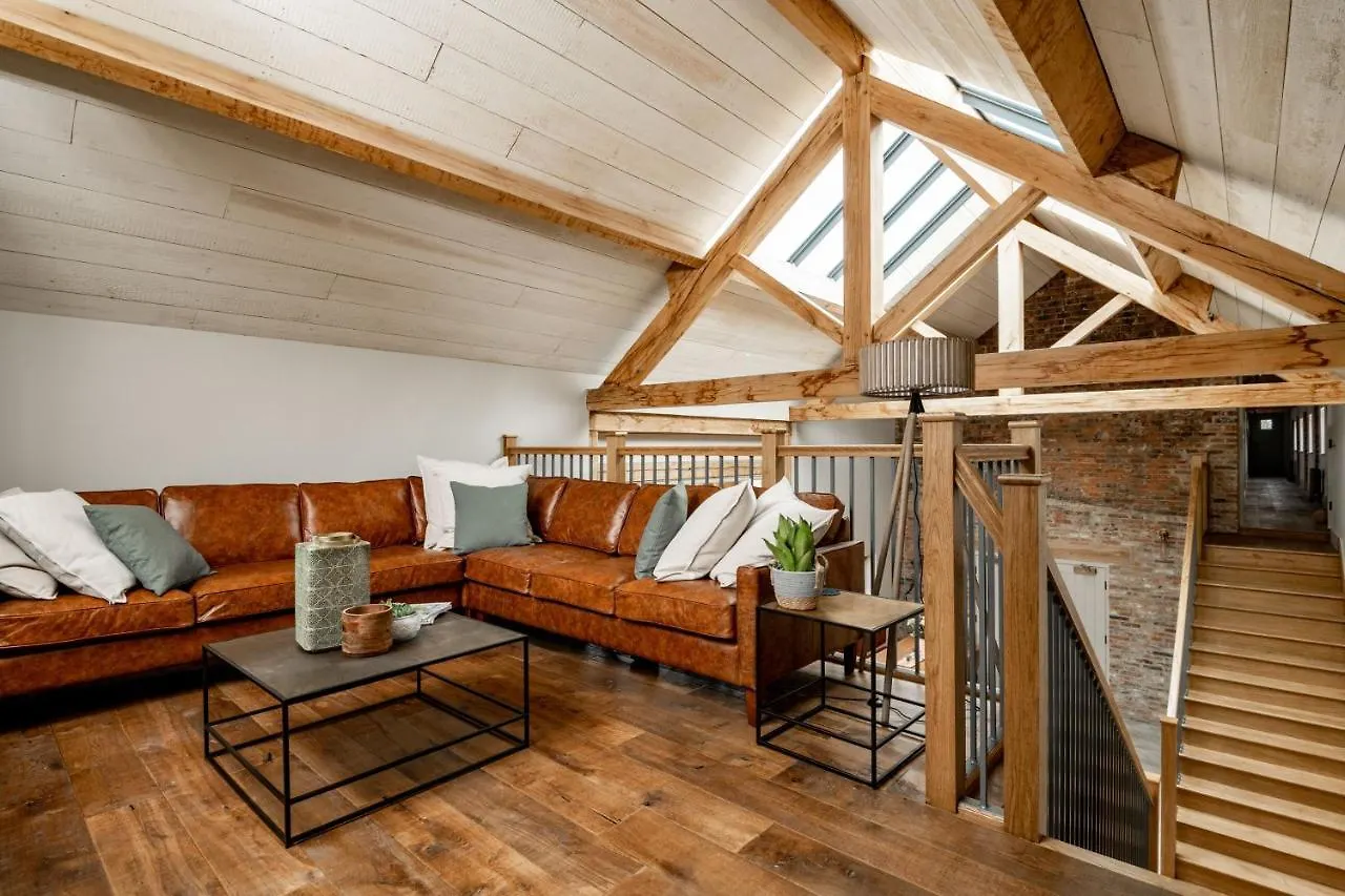 The Grand Barn Villa York 0*,  Egyesült Királyság